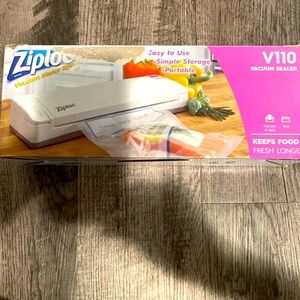 Ziploc vacumm sealer system